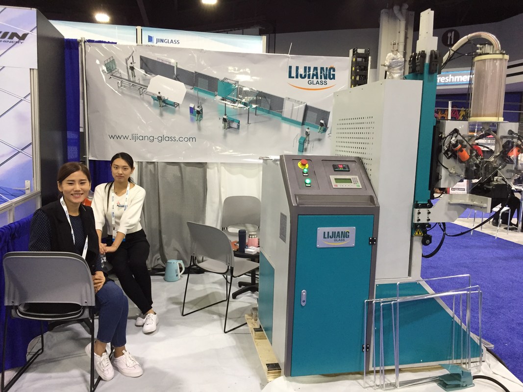 건조시키는 충전물 기계는 자동적으로 간격 장치 구조에서 드릴 구멍의 활동을 자동적으로 달성할 수 있습니다