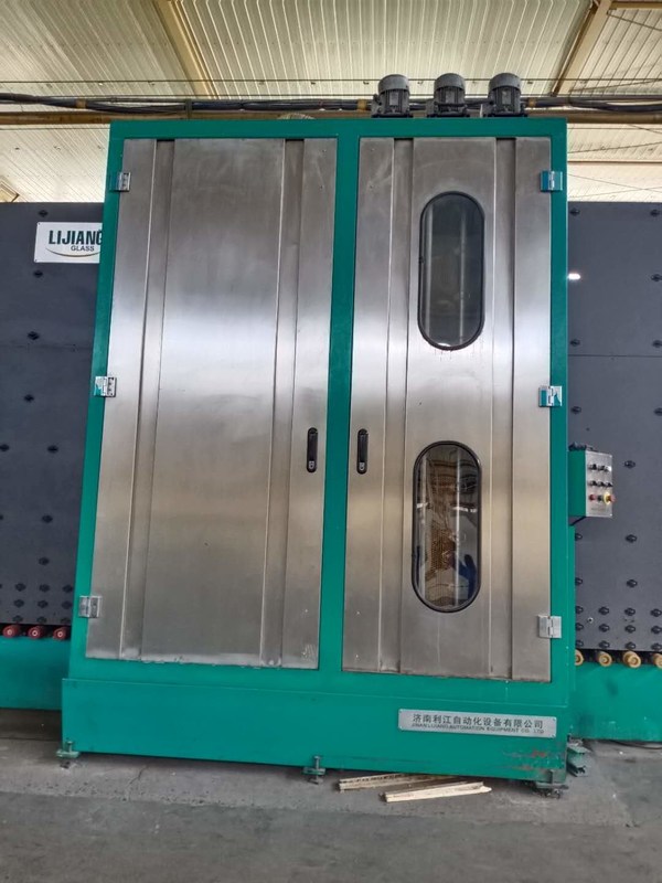 유리제 생산 및 가공을 위한 고능률 수직 유리제 세탁기
