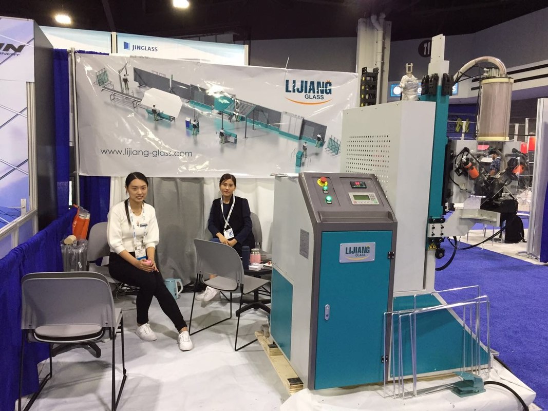 건조시키는 충전물 기계는 자동적으로 간격 장치 구조에서 드릴 구멍의 활동을 자동적으로 달성할 수 있습니다