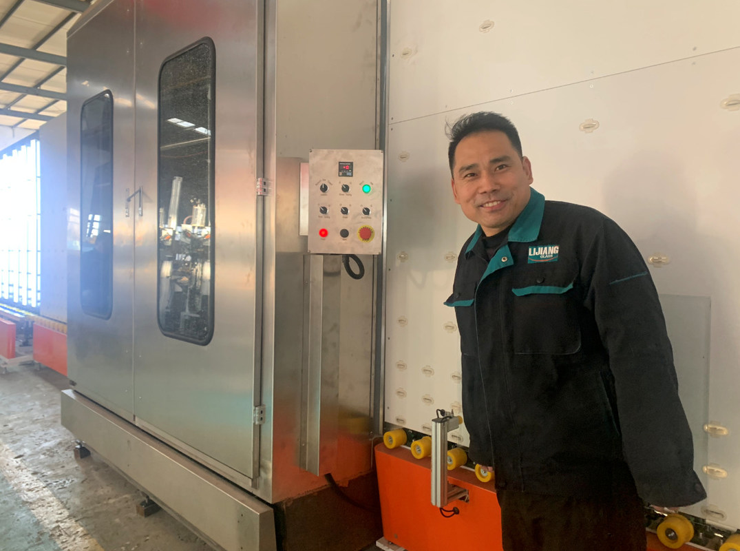 창과 문을 위한 15m/min 격리 유리제 생산 라인 세탁기