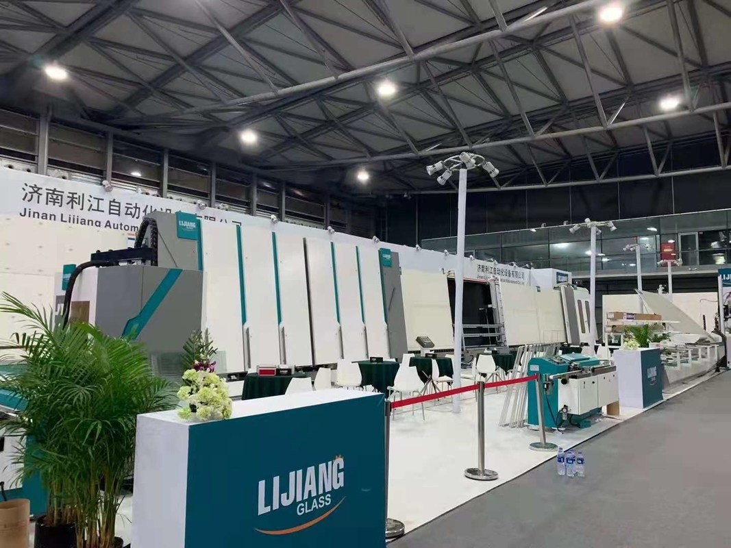 편평한 유리판을 가진 알루미늄 유형 수직 자동적인 격리 유리제 생산 라인